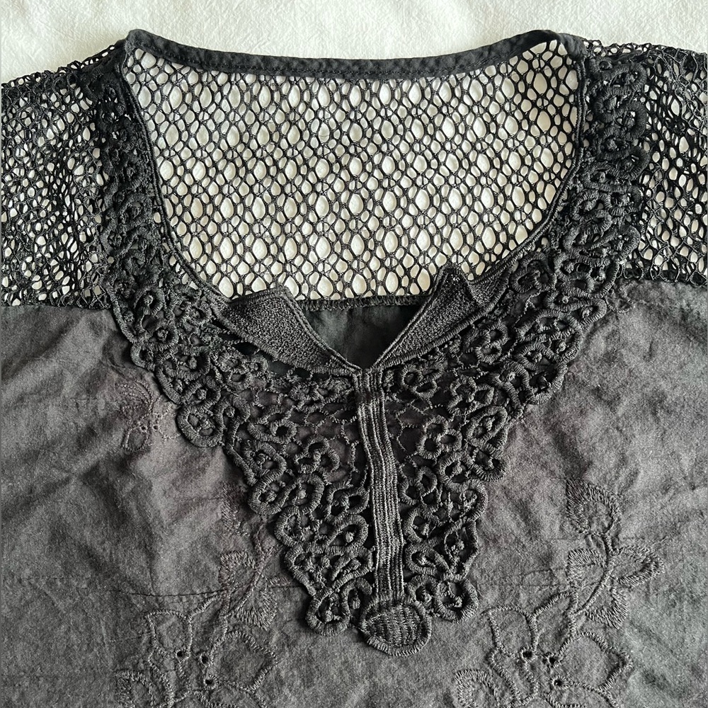 Chic Black Lace Crochet Eyelet Blouse Embroidered Festival Boho Peasant Goth - Picture 6 of 10